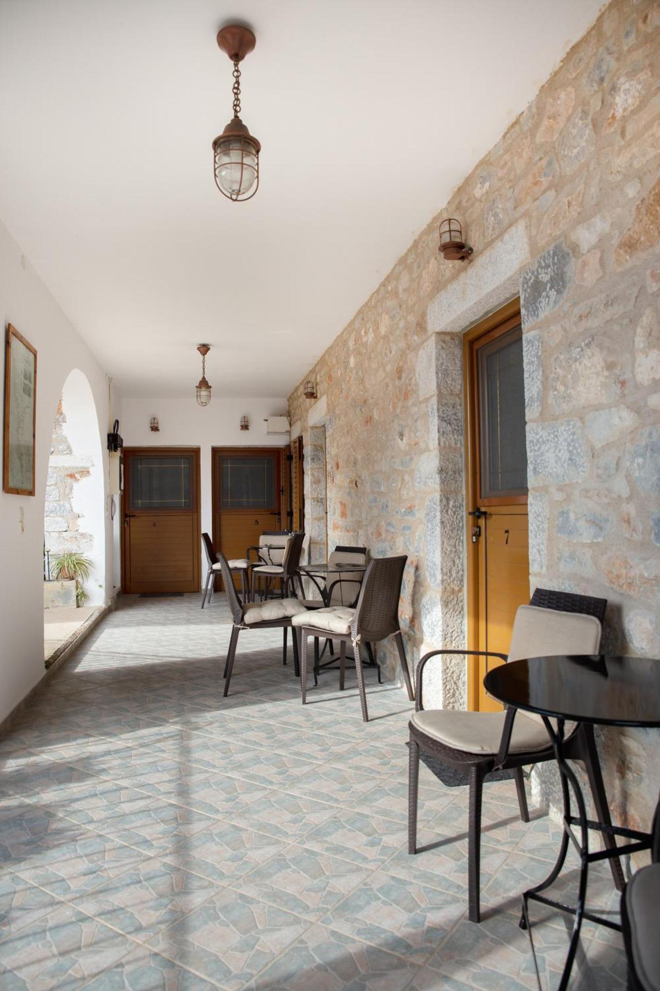 Traditional House Alepis In Areopolis Ngoại thất bức ảnh
